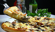 Ténis Pizza's food
